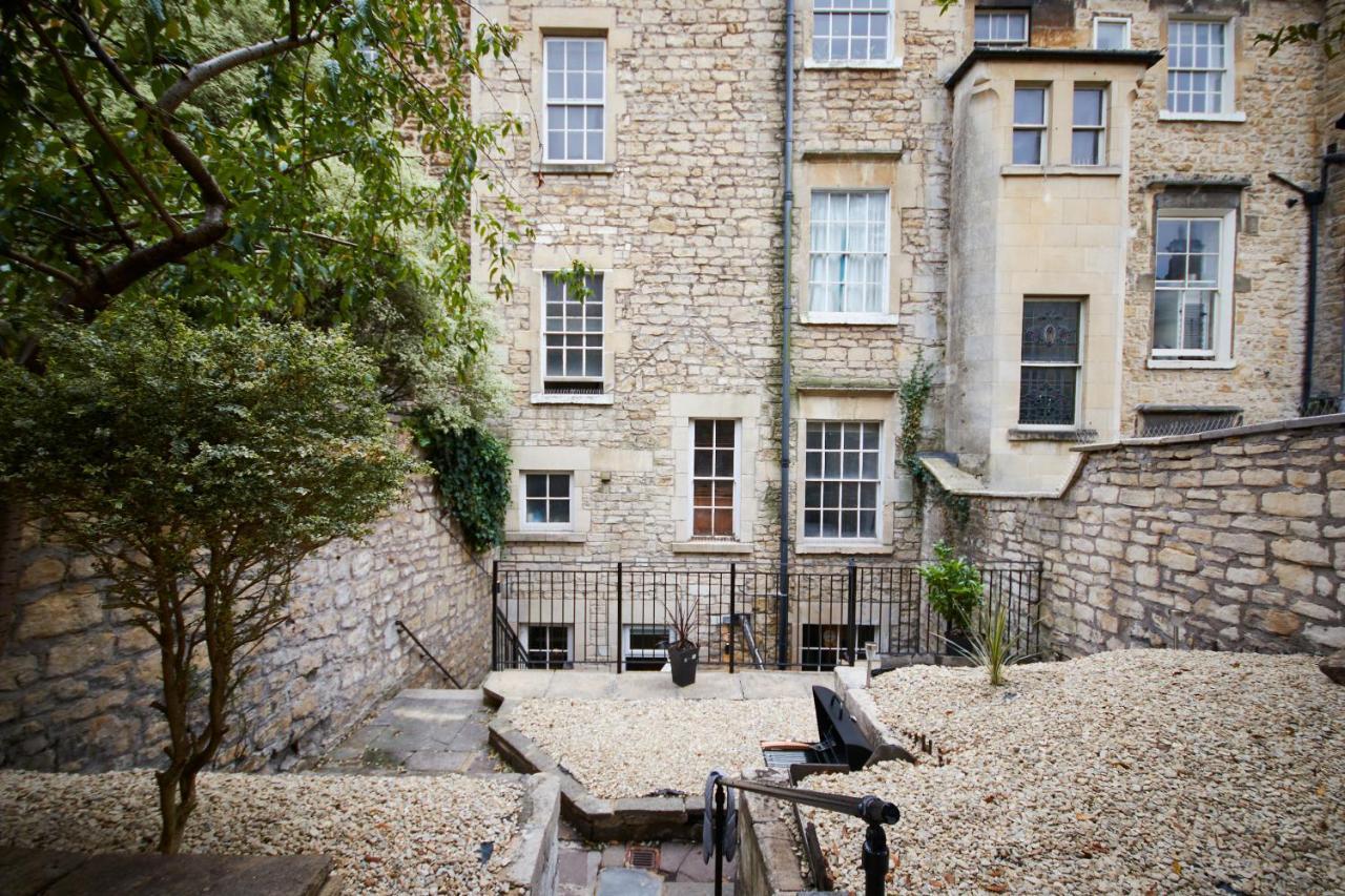Wonderful Apartment In Bath With Garden - Sleeps 8 Zewnętrze zdjęcie